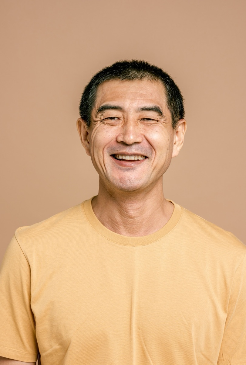 Man feeling confident and healthy after starting TRT therapy with Buy Testosterone